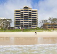 Pelican Sands Beach Resort - Tourism Canberra