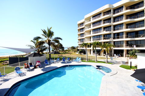 San Simeon Beachfront Apartments - Tourism Canberra 0