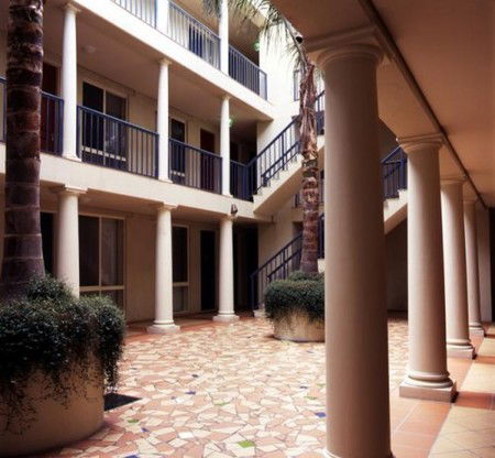 The Manor House - Tourism Canberra 3