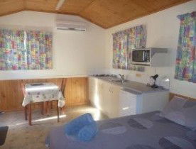Harbour Lights Caravan Park - Tourism Canberra 3