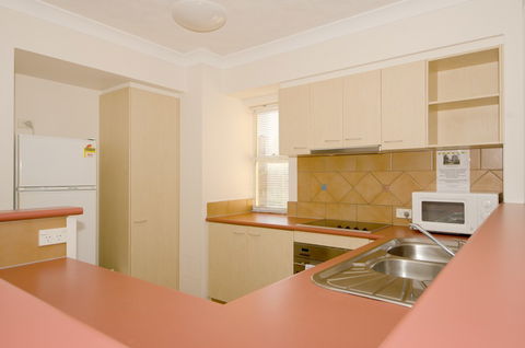 San Mateo On Broadbeach - Tourism Canberra 0