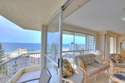 Surfers Beachside Holiday Apartments - Tourism Canberra 3