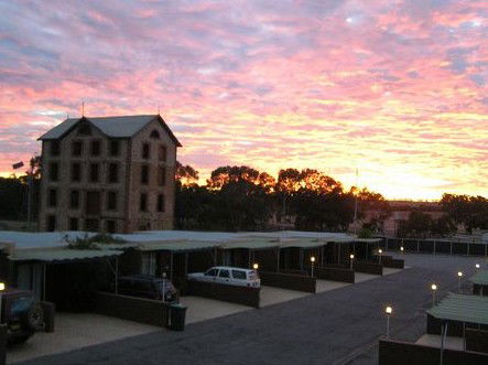  Tourism Canberra
