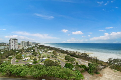 Key Largo Maroochydore - Tourism Canberra 5