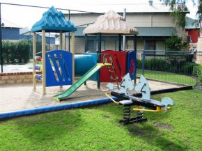 Amalfi Resort - Tourism Canberra 5