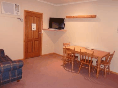 Hahndorf Resort - Tourism Canberra 2
