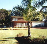 Seaview Holiday Apartments - Tourism Canberra