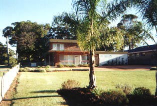 Seaview Holiday Apartments - Tourism Canberra 0