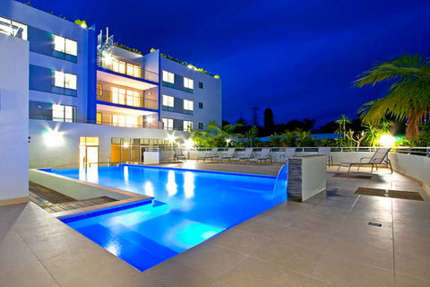 Lakeside Waterfront Apartment 18 - Tourism Canberra 1