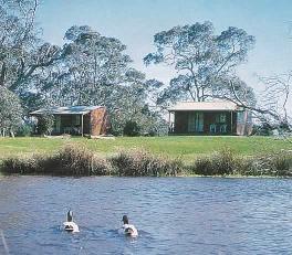  Tourism Canberra