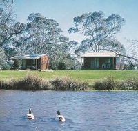 Compass Country Cabins - Tourism Canberra