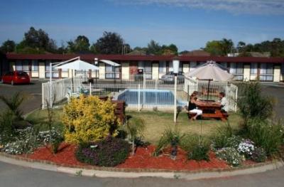 Big Valley Motor Inn - Tourism Canberra 0