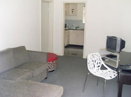 Darling Towers Executive Serviced Apartments - Tourism Canberra 0