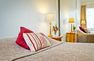 Premier Motor Inn - Tourism Canberra 0