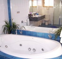 Bateau Bay Beachfront Luxury Accomodation - Tourism Canberra