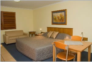 Windmill Motel And Reception Centre - Tourism Canberra 2