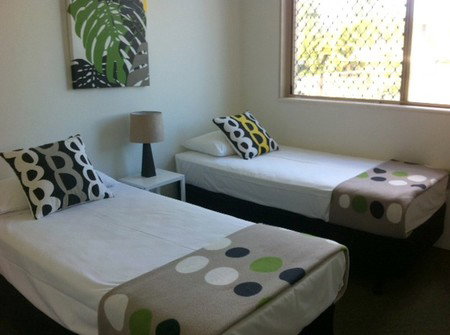 Miami Beachside Apartments - Tourism Canberra 1