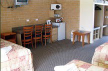 Tenterfield Bowling Club Motor Inn - Tourism Canberra 1
