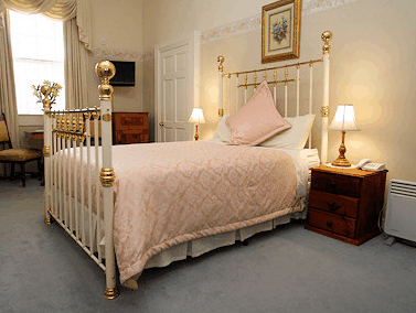 The Lodge On Elizabeth - Tourism Canberra 3