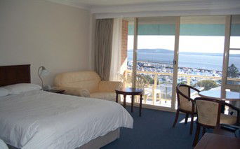 Marina Resort - Tourism Canberra 1