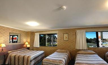 Tweed Harbour Motor Inn - Tourism Canberra 0
