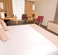 Radisson Hotel And Suites Sydney - Tourism Canberra