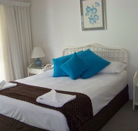 Old Burleigh Court Holiday Apartments - Tourism Canberra