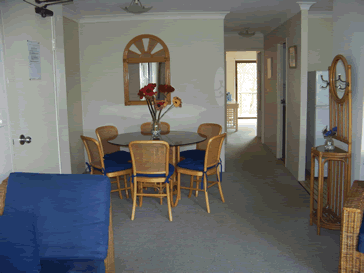 Old Burleigh Court Holiday Apartments - Tourism Canberra 5