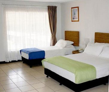 Pine Tree Motel - Tourism Canberra 5