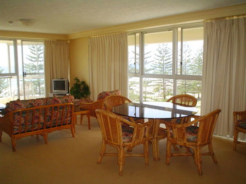 Cashelmara Beachfront Apartments - Tourism Canberra 2