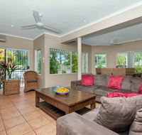 The Villas Palm Cove - Tourism Canberra