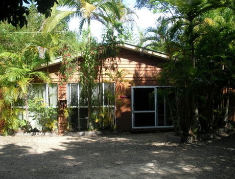 Tree Houses Of Montville - Tourism Canberra 1