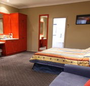 Best Western A Trapper's Motor Inn - Tourism Canberra