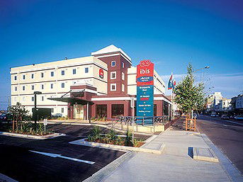 Hotel Ibis Newcastle - Tourism Canberra 0