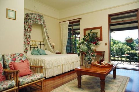 Montville Provencal Boutique Hotel - Tourism Canberra 3