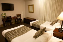Hotel Bondi - Tourism Canberra 4