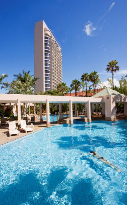 Crowne Plaza Surfers Paradise - Tourism Canberra 1