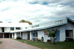 Fishpen Holiday Units - Tourism Canberra 0