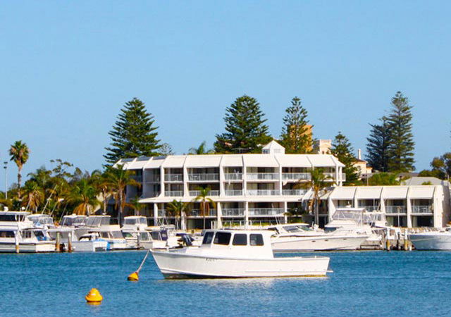  Tourism Canberra