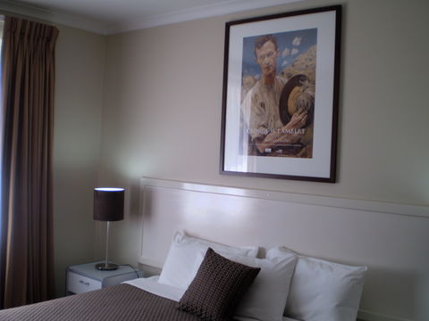 Forrest Inn & Apartments - Tourism Canberra 1
