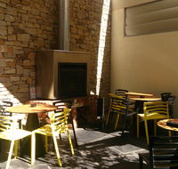 Blue Gums Hotel - Tourism Canberra