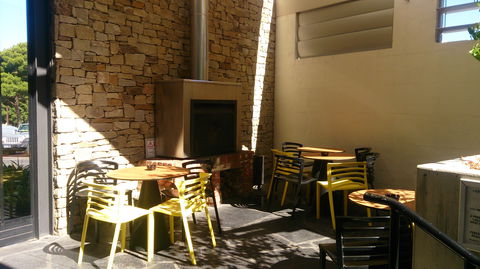 Blue Gums Hotel - Tourism Canberra 0