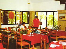 Blackall's Acacia Motor Inn - Tourism Canberra 0