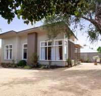 Driftwood Beach Cottage - Tourism Canberra