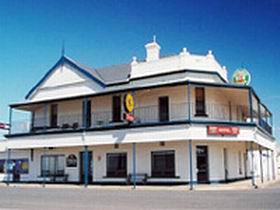 Seabreeze Hotel - Tourism Canberra 0