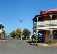 Commercial Hotel Ulmarra - Tourism Canberra