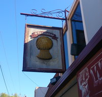 Wheatsheaf Hotel - Tourism Canberra