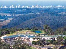 Eagle Heights Mountain Resort - Tourism Canberra 0