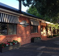 Moyhu Hotel - Tourism Canberra