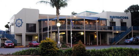 Lincoln Navigators Motel & Restaurant - Tourism Canberra 0
